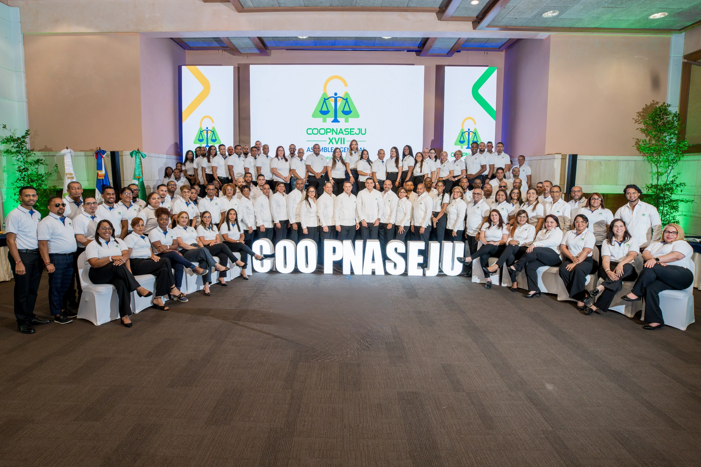 Encuentro de socios de Coopnaseju